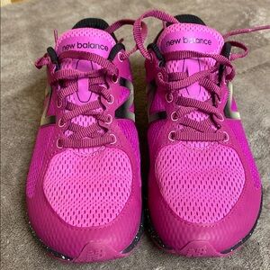 New Balance size 5 excellent ride fresh foam sneakers